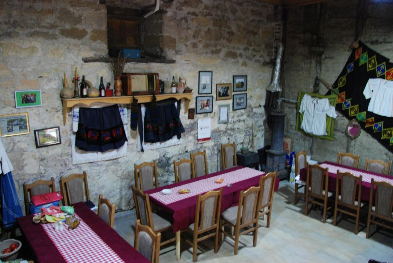 "Pivnica I Smestaj Jovanovic"- Rogljevacke Pivnice Rogljevo Exterior photo